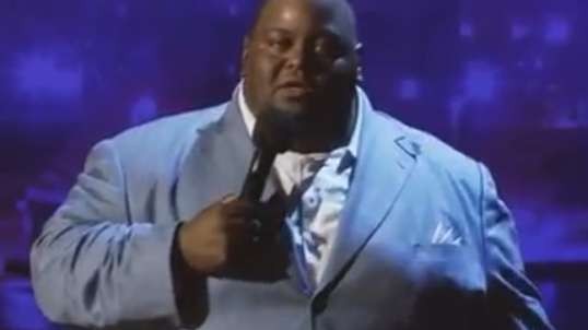 Lavell Crawford