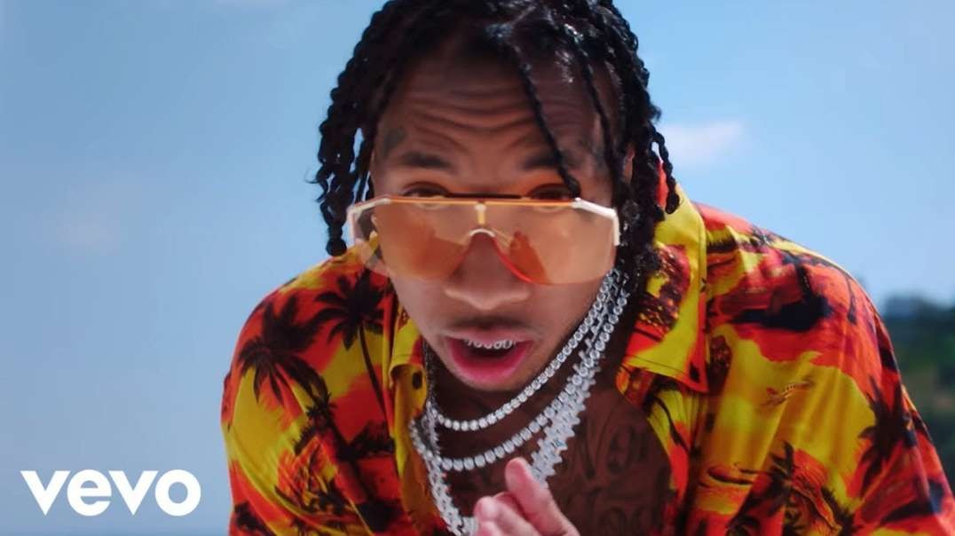 Tyga - Rockstar ft  21 Savage   Flo Rida  Official Video