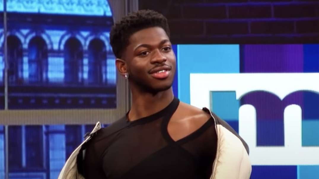 WTF Is this....  Lil Nas X On The Maury Show