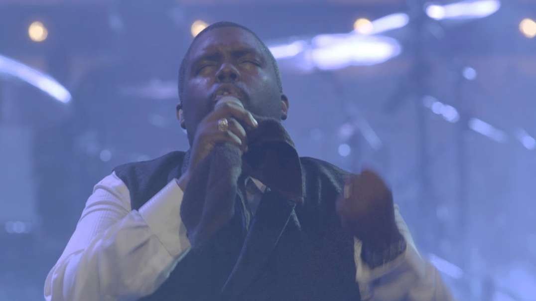 William McDowell - Spirit Break Out feat  Trinity Anderson  OFFICIAL VIDEO
